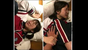 Cô gái trẻ xinh đẹp đã thủ dâm đến cực khoái trước khi bị xâm nhập