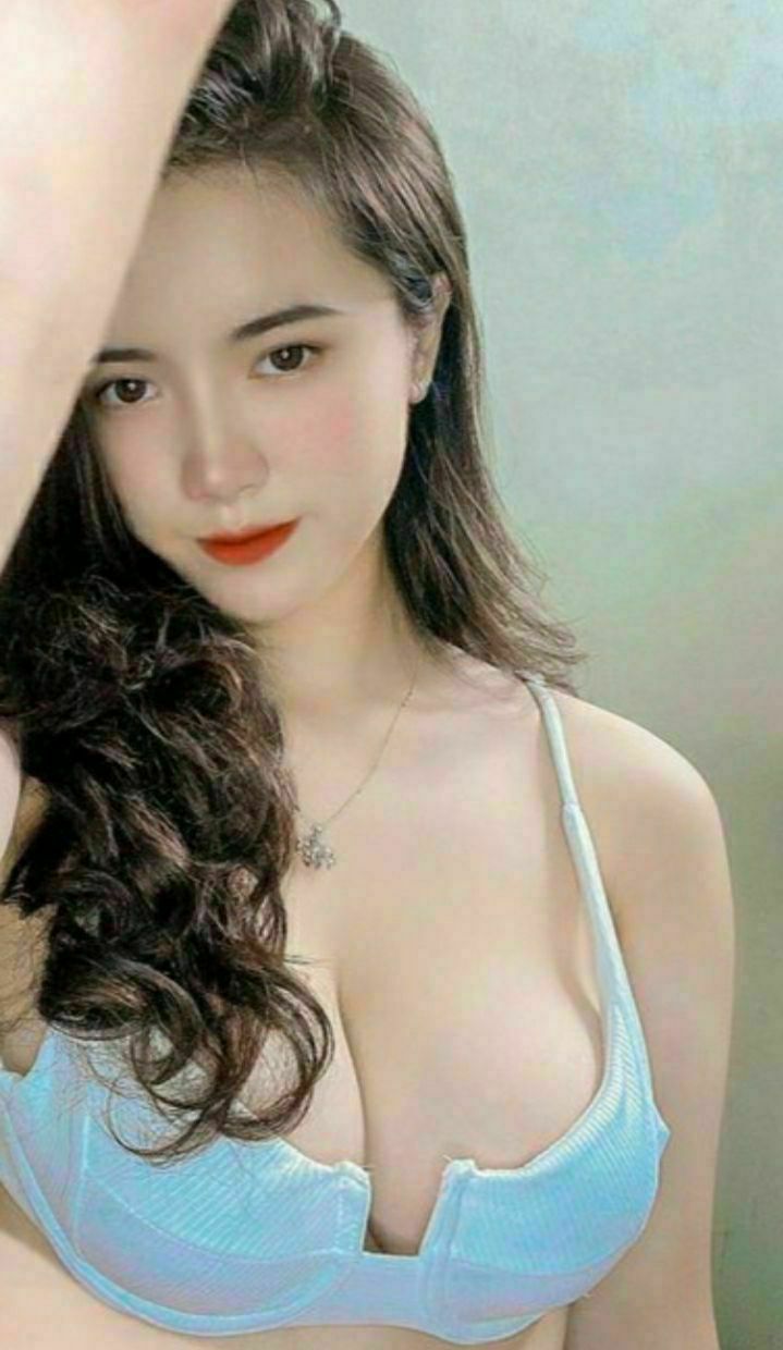 Có vợ vừa xinh vừa múp đụ sướng lắm